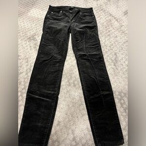 KUT from the Kloth Diana Stretch Corduroy Skinny Pants. Charcoal Gray. Size 2.
